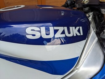 Suzuki GSX-R 1000 K2 - 7