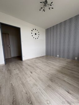 Pronájem prostorného bytu 4+1, 79 m² – Hroznětín - 7