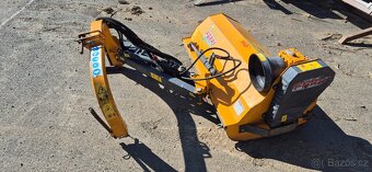 Mulčovač stranový ( příkopový) FERRI - 7