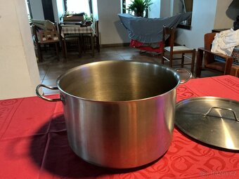 Nerezové hrnce - 7