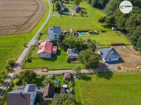 Stavební pozemek o výměře 1192m²  v obci Dolní Domaslavice - 7