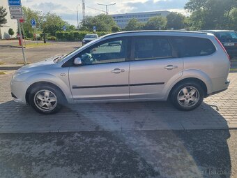 Ford Focus 1.6. Benzin - 7
