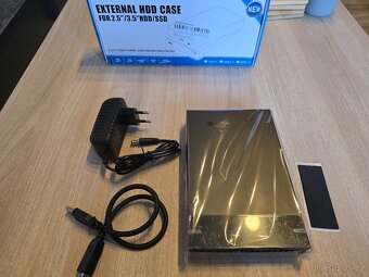 Pouzdro / box na 3,5palcový pevný disk USB 3.0 SATA - 7