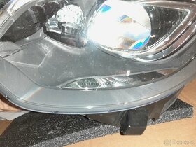 Přední levá lampu MERCEDES E-KLASA Coupe,Cabrio W207 - 7