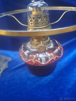 Petrolejová lampa z majoliky - 7