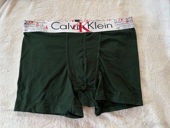 Calvin Klein boxerky velikost M pack po 4ks - 7