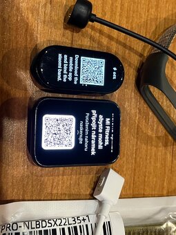 Xiaomi smart band 7… a …. smart band 8 pro - 7