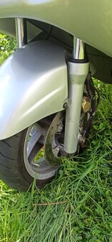 Piaggio X9 500 najeto 16500 - 7