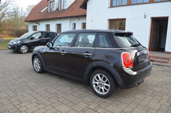 PRODÁM MINI COOPER ONE 1.5D 5-DVÉŘ NAVI,ALU,TEMPOMAT - 7