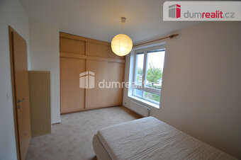 Pronájem bytu 2+kk 52 m2 P5 Stodůlky balkon garážové stání n - 7