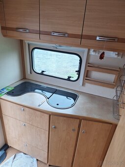 Obytný karavan, specialni prívěs Caravelair T21A - 7