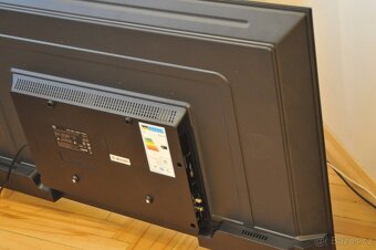 Zánovní 43" 4K LED Smart TV - 7