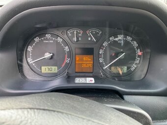Škoda Octavia 1.8Turbo Style - Xenony - Webasto - tažné - 7