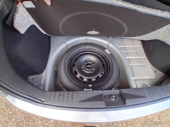 Ford fiesta - 7