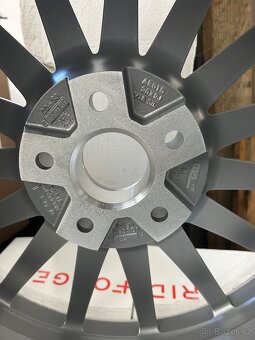 Originální sada Vossen 5x120 r20 Nové - 7