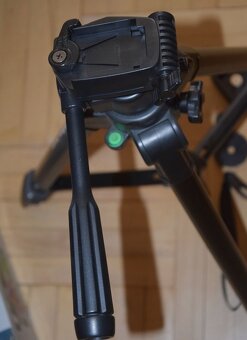 Stabilní tripod / stativ VELBON DF60, kvalitní -foto kamera - 7