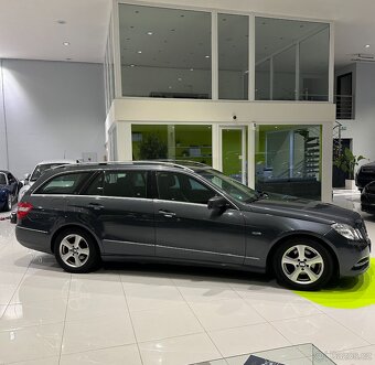 Mercedes-Benz Třídy E,  2.2 Diesel 6-MT Ojeté, 8/2010, 305 2 - 7