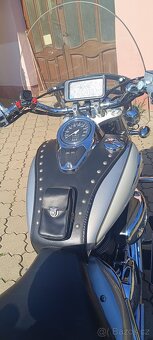Suzuki VL 800 - 7