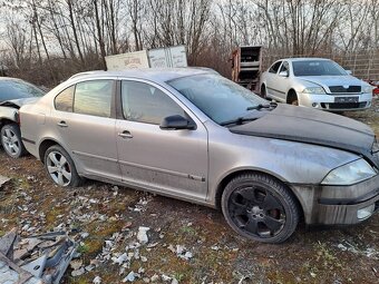 Škoda Octavia II díly - 7