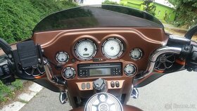 Harley Davidson FLHX - 7