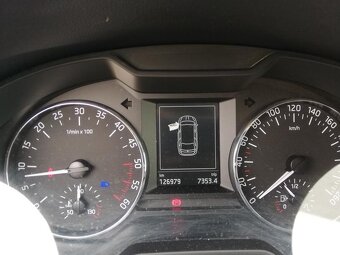 Škoda Octavia 3 1.6 tdi 81kw Green line 126 tis km - 7