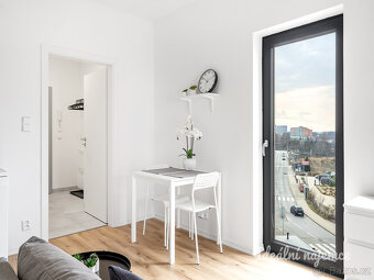 Pronájem bytu 2+kk, Za černým mostem, Kyje, 22000 Kč/měs, 37 - 7