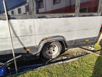 Mercedes vivaro bus - 7