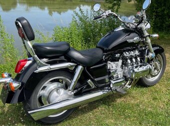 Prodám HONDA GL 1500/6 VALKYRIE - 7