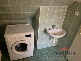 Pronájem bytu 2+1 45 m2 Opava, ul. Komárovská - 7