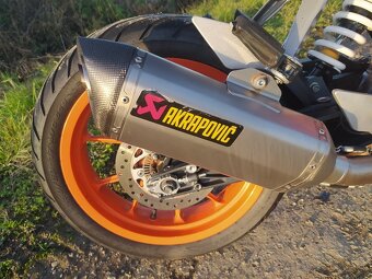 KTM Duke 390 Akrapovič - 7