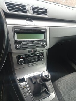 VW Passat B7 - 7