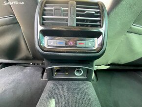 Volkswagen Passat Variant, Highline 2.0 TSI 206 kW 4x4 DSG - 7