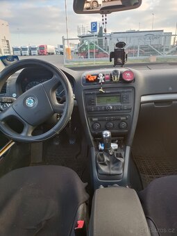Prodám Škoda Octavie II 1.9tdi 77kW - 7