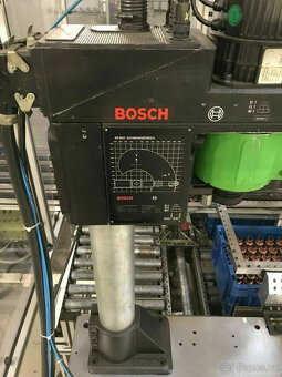 Robot Bosch Scara SR 800 s ovládáním + robot s otočným ramen - 7
