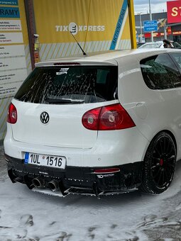 Golf 5 gt sport 2.0 tdi BMM 103kw - 7