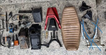 Yamaha XS 400 12 E -  díly - 7