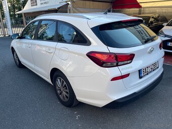 Prodám Hyundai i30 1,6 CRDI KOMBI - 7