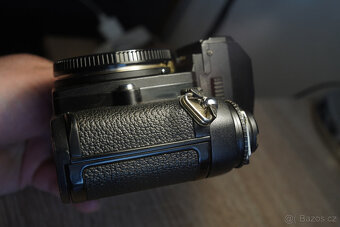 Nikon F3/T (titan), kinofilmový fotoaparát - 7