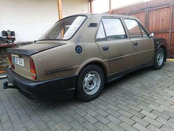 Škoda 125L - 7