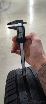 215/60/17 Michelin Primacy 4, 1922, vzorek 6.4mm-5.5mm. - 7