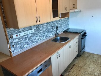 Pronájem 3+1, POD HVĚZDÁRNOU - 7