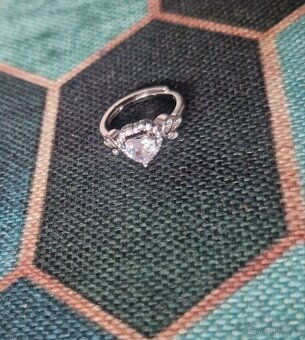 Nový dámský stříbrný prsten prstýnek 925 vel 54 srdce - 7