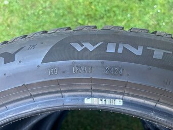 Zimní pneumatiky Pirelli Powergy Winter 235/50 R19 103 V M+S - 7