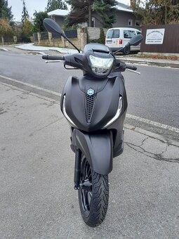 Piaggio Beverly 300 HPE, 2023, TOP stav, 6000km - 7