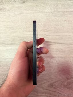 iPhone 13 128 GB Midnight blue - 7