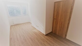 Byt 3+1 s balkonem po kompletní rekonstrukci - 7