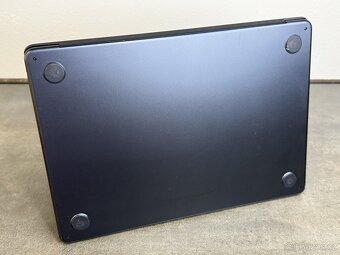 MacBook Air 13'' 2022 / M2 / 8GB / 256GB SSD / Midnight - - 7