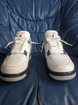 Jordan 4 Retro Midnight Navy - 7