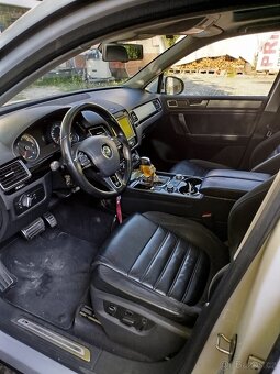 Prodám Volkswagen Touareg - 7