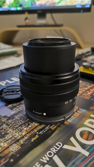 SONY FE 28-60 mm f/4-5,6 - 7